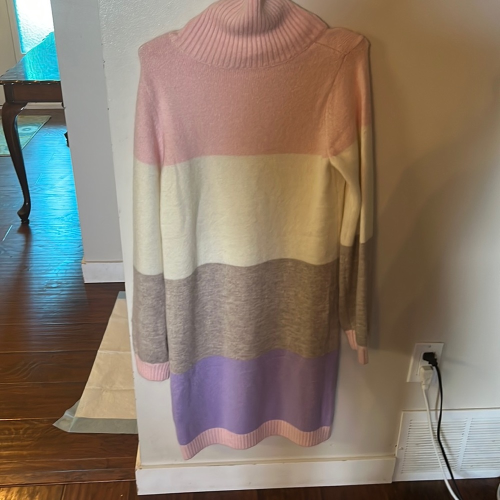 New with tags size 14/16 girls sweater turtle neck dress